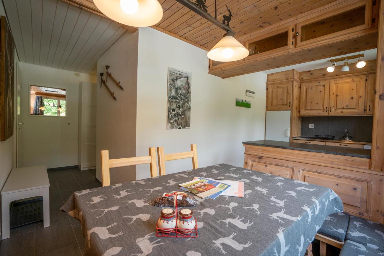 Aaa Chalet Allegra Rojo With Mountain View Scuol Exterior photo